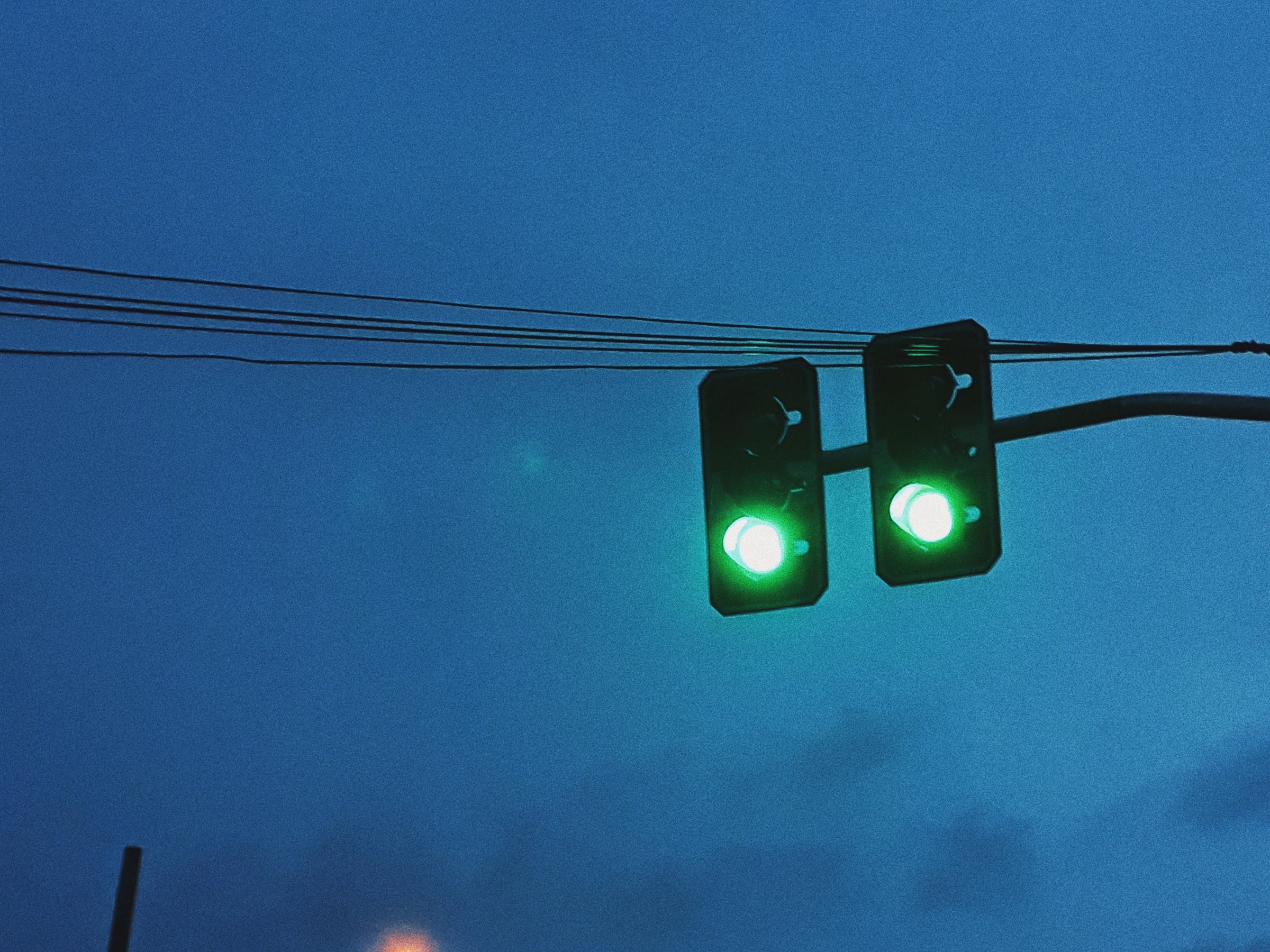 Green lights - Photo by Raphael Brasileiro from Pexels