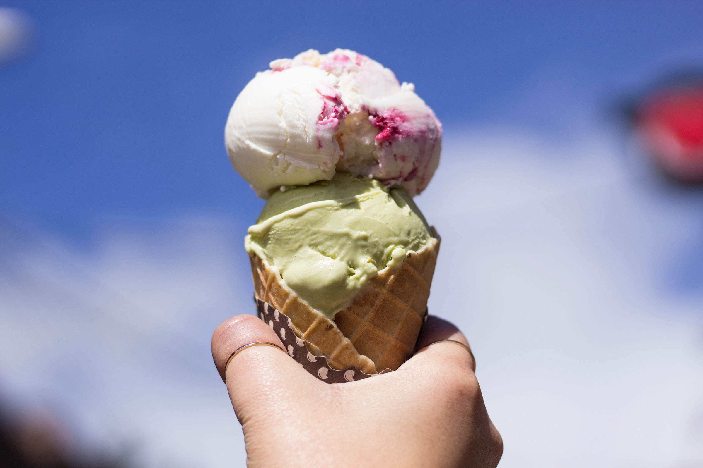 Double opt-in - double Ice cream - Photo by Jean Balzan - Pexels