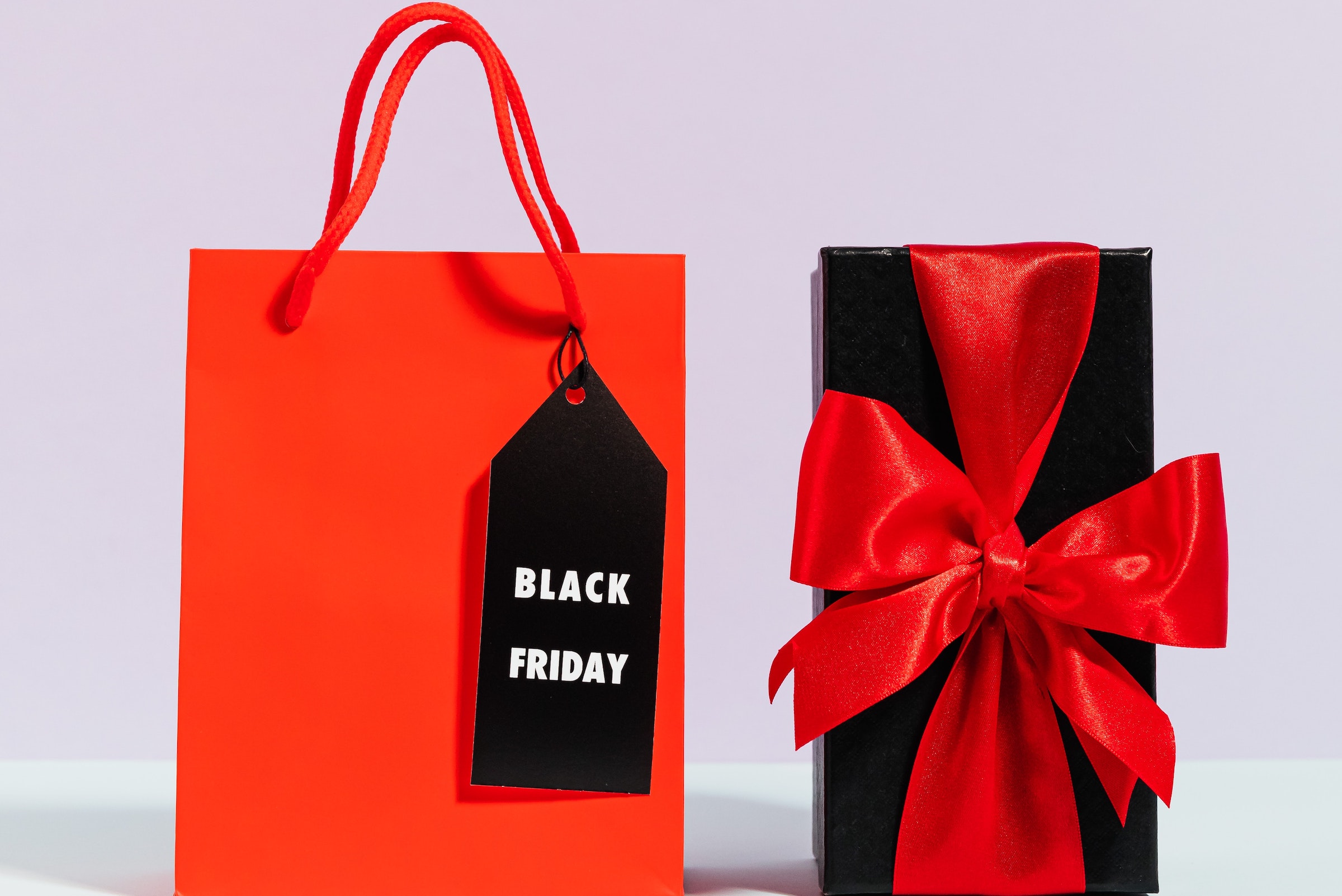 Blacklist Friday - bags - Photo by Karolina Grabowska - Pexels