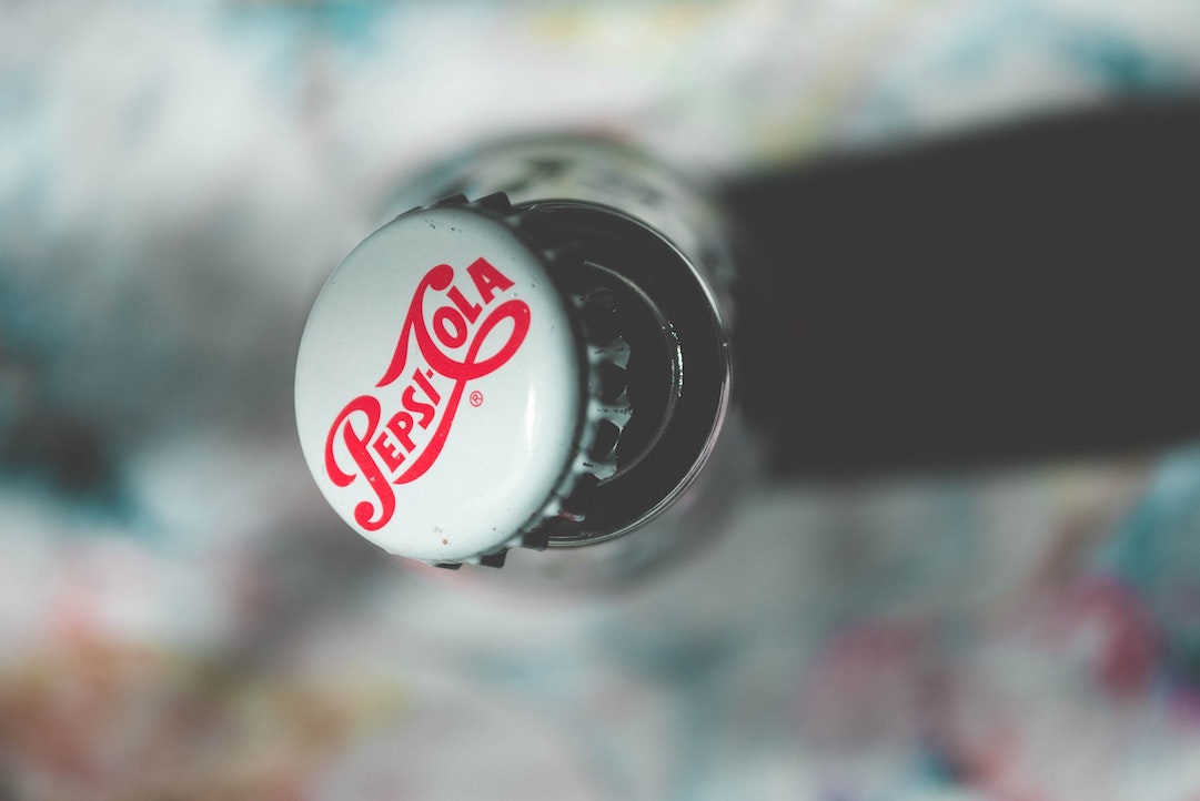 Pepsi-Cola cap - Photo by Izabella Árvai - Pexels